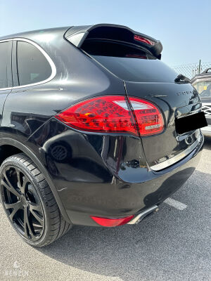 Porsche Cayenne S - 2011