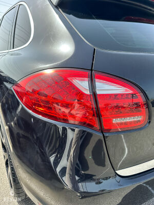 Porsche Cayenne S - 2011