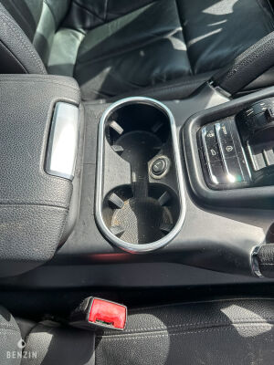 Porsche Cayenne S - 2011