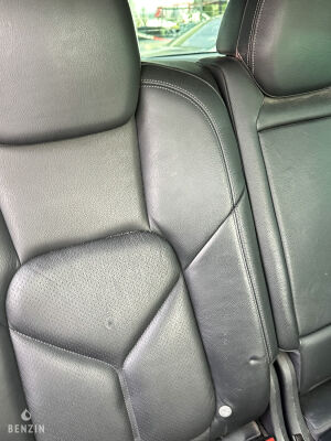 Porsche Cayenne S - 2011