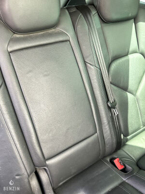 Porsche Cayenne S - 2011