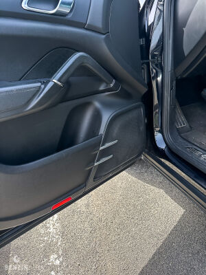 Porsche Cayenne S - 2011