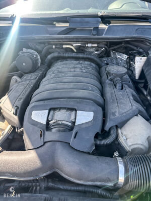 Porsche Cayenne S - 2011