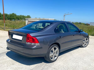 Volvo S60R - 2004