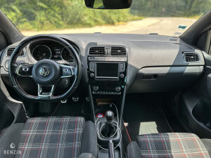 Volkswagen Polo GTI Edition 230 - 2016