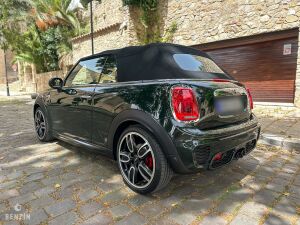 Mini Cooper S JCW Cabriolet Manual - 2017