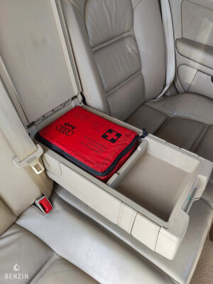 Audi A8 D3 W12 - 2005