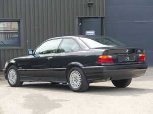 BMW 318is e36 52k km - 1993