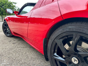 Tesla Roadster - 2011