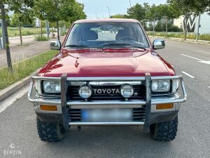 Toyota 4Runner V6 - 1990