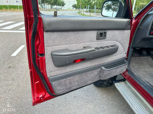 Toyota 4Runner V6 - 1990