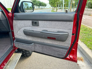 Toyota 4Runner V6 - 1990