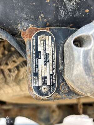 Toyota 4Runner V6 - 1990