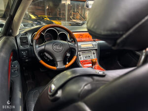 Lexus SC430 5-speed - 2004