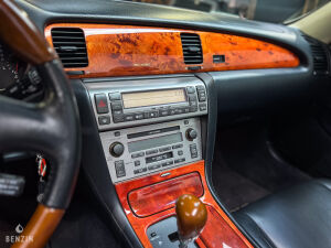 Lexus SC430 5-speed - 2004