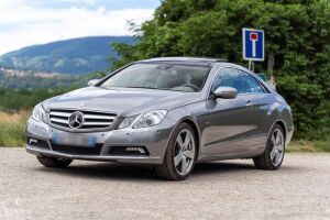 Mercedes-Benz E350 CGI - 2009