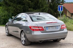 Mercedes-Benz E350 CGI - 2009