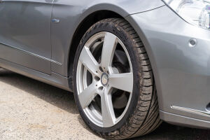 Mercedes-Benz E350 CGI - 2009