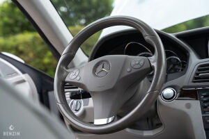 Mercedes-Benz E350 CGI - 2009
