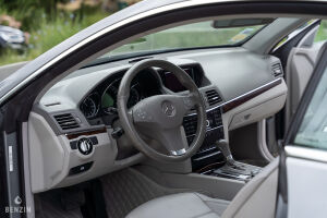 Mercedes-Benz E350 CGI - 2009