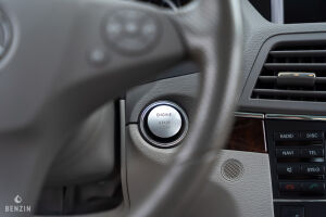 Mercedes-Benz E350 CGI - 2009