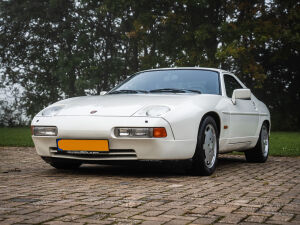 Porsche 928 S4 - 1987
