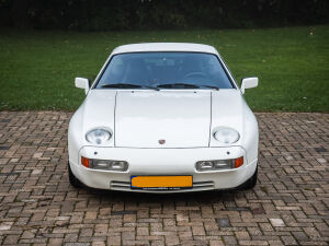 Porsche 928 S4 - 1987