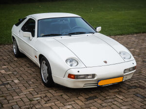 Porsche 928 S4 - 1987