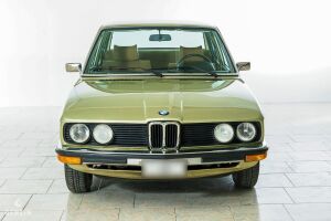 BMW 518 e12 - 1977