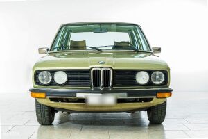 BMW 518 e12 - 1977