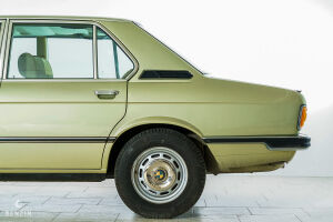 BMW 518 e12 - 1977