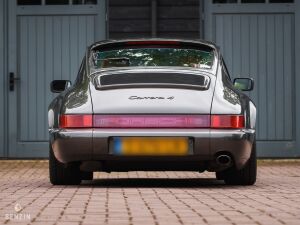 Porsche 911 type 964 Carrera 4 - 1989