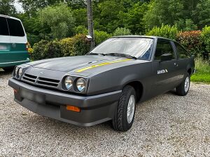 Opel Manta B - 1984