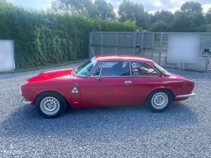 Alfa Romeo Giulia 1600 GT Junior - 1974