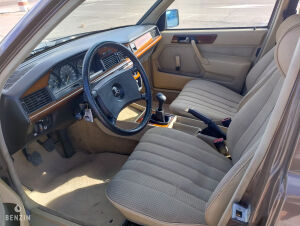Mercedes-Benz 190e - 1985