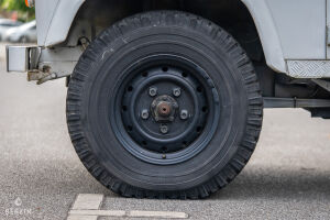 Land Rover 110 Tithonus ex-ONU - 1991