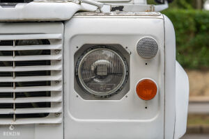 Land Rover 110 Tithonus ex-ONU - 1991