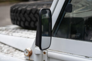 Land Rover 110 Tithonus ex-ONU - 1991