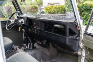 Land Rover 110 Tithonus ex-ONU - 1991