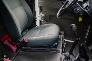 Land Rover 110 Tithonus ex-ONU - 1991