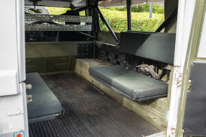 Land Rover 110 Tithonus ex-ONU - 1991