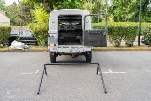 Land Rover 110 Tithonus ex-ONU - 1991