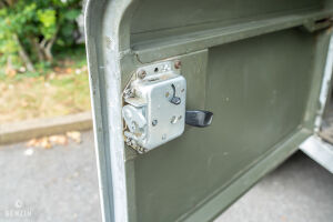 Land Rover 110 Tithonus ex-ONU - 1991