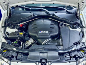 BMW M3 e90 LCI - 2010