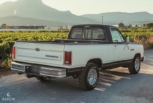Dodge RAM D150 - 1984