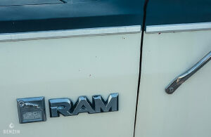 Dodge RAM D150 - 1984