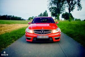Mercedes-Benz C63 AMG - 2012