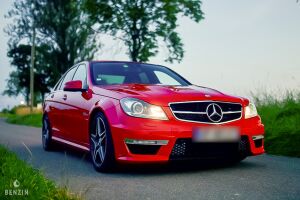 Mercedes-Benz C63 AMG - 2012