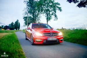 Mercedes-Benz C63 AMG - 2012