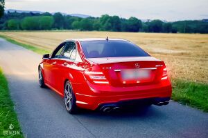 Mercedes-Benz C63 AMG - 2012